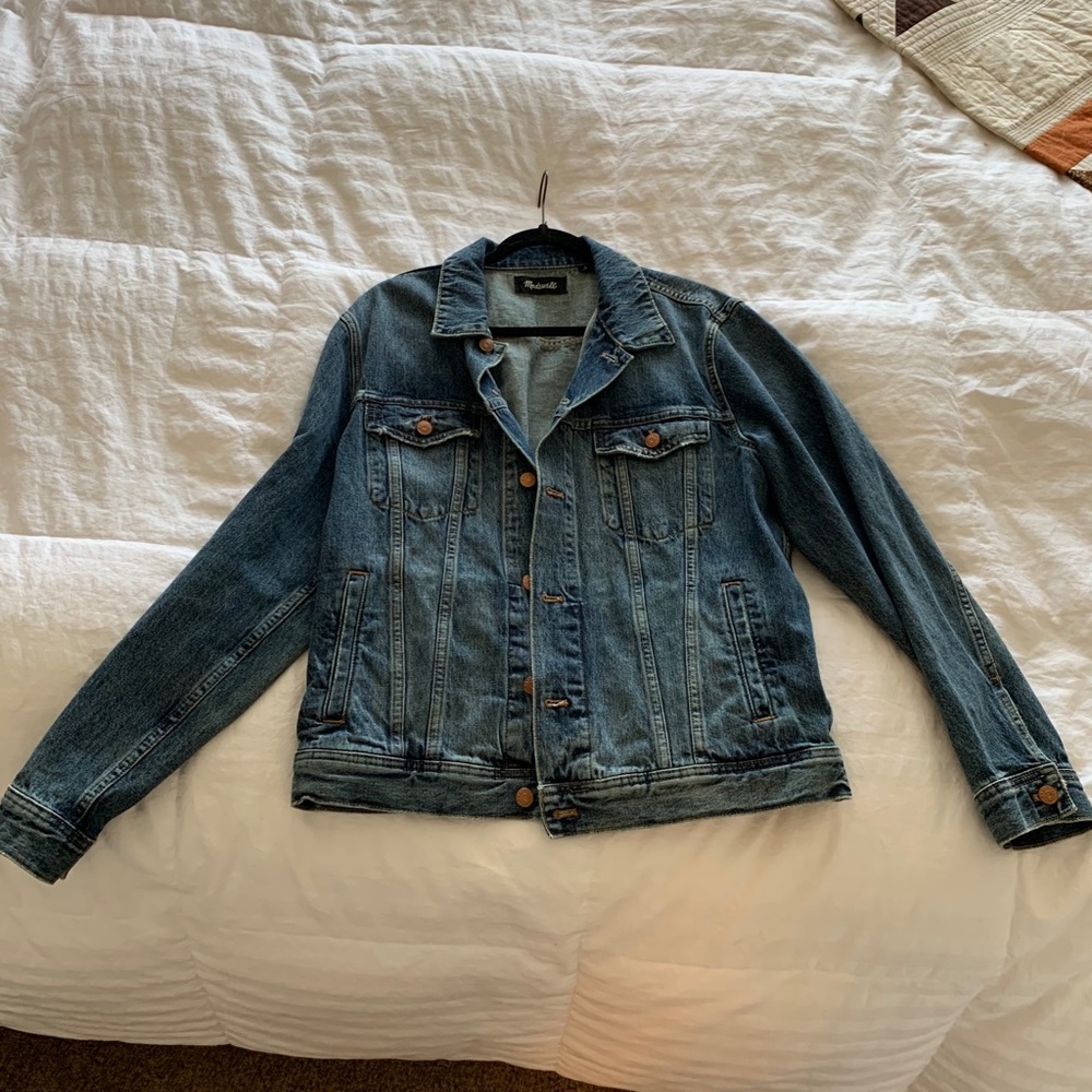 Men’s Madewell jean jacket (Large)